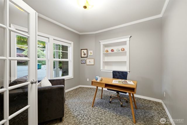 12326 24th Avenue NE, Seattle, WA 98125