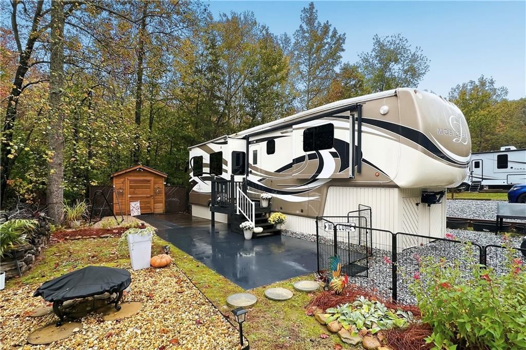 329 Leisure Acres Drive, Cleveland, GA 30528