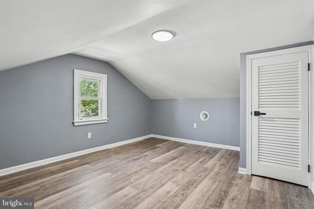 520 WOODLAND VIEW DR, York, PA 17406