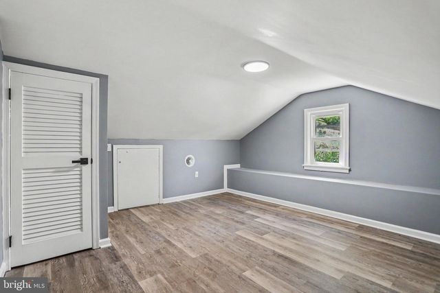 520 WOODLAND VIEW DR, York, PA 17406