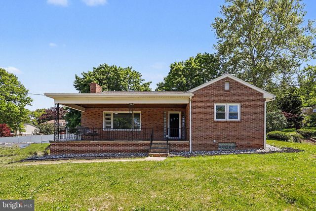 520 WOODLAND VIEW DR, York, PA 17406