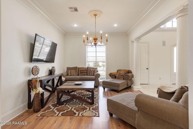 105 Woodbine Drive, Lafayette, LA 70503