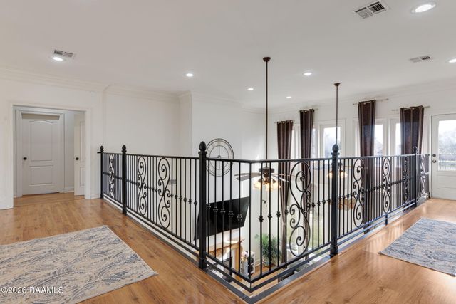 105 Woodbine Drive, Lafayette, LA 70503