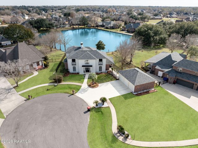 105 Woodbine Drive, Lafayette, LA 70503