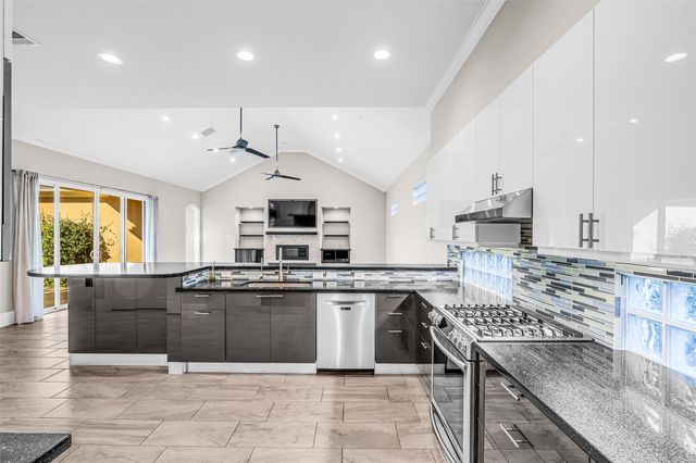25718 Muirfield Bend Court, Spring, TX 77389