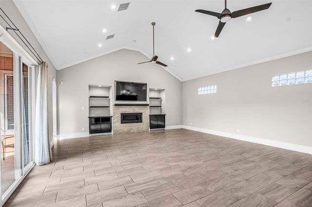 25718 Muirfield Bend Court, Spring, TX 77389