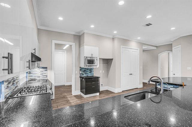 25718 Muirfield Bend Court, Spring, TX 77389