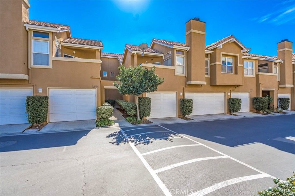 28496 Klondike Dr, Lake Forest, CA 92679