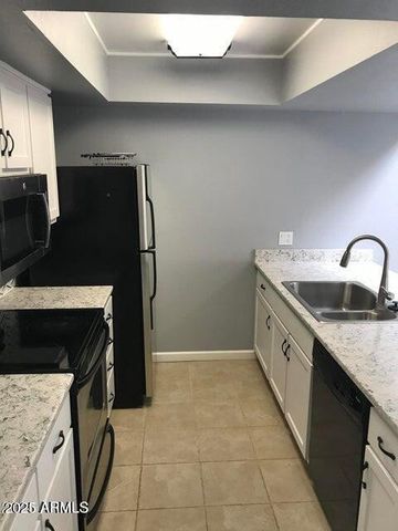 6900 E Gold Dust Avenue Unit 117, Paradise Valley, AZ 85253