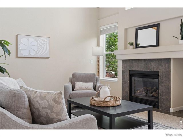 2205 Creekside Drive, Longmont, CO 80504