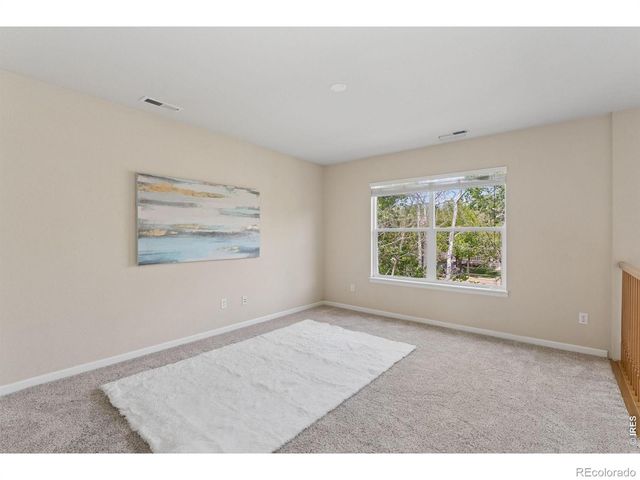 2205 Creekside Drive, Longmont, CO 80504
