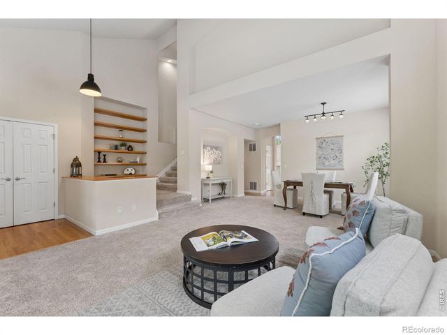 2205 Creekside Drive, Longmont, CO 80504