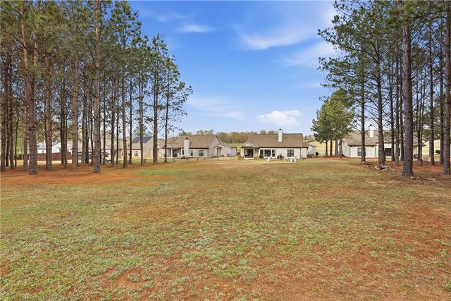 127 W Stewart Street, Pelzer, SC 29669