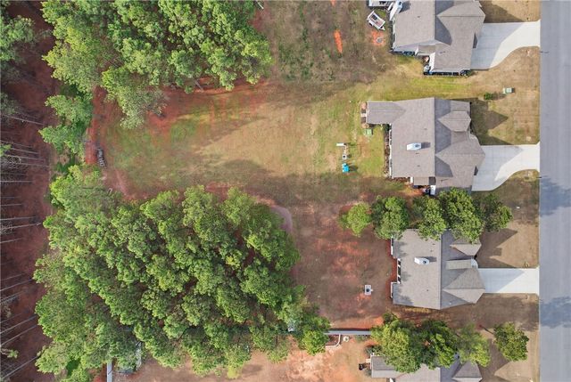 127 W Stewart Street, Pelzer, SC 29669