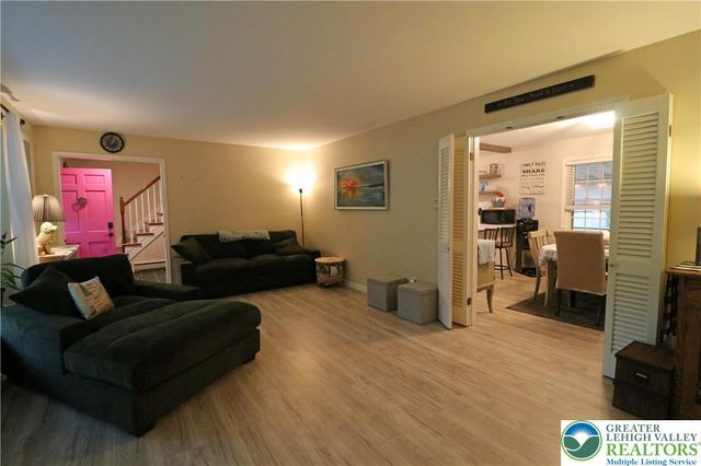 3076 Lindberg Avenue, Salisbury Twp, PA 18103