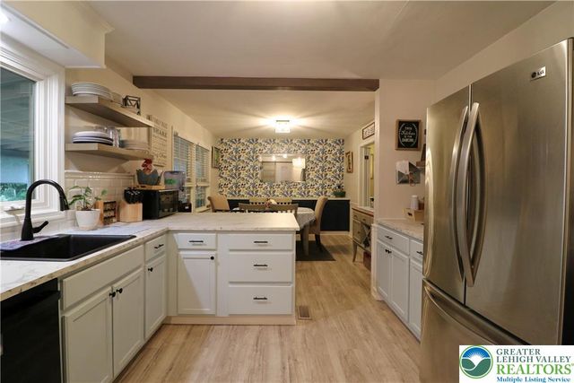 3076 Lindberg Avenue, Salisbury Twp, PA 18103