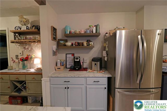 3076 Lindberg Avenue, Salisbury Twp, PA 18103