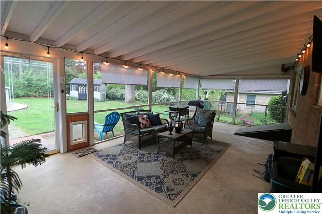 3076 Lindberg Avenue, Salisbury Twp, PA 18103