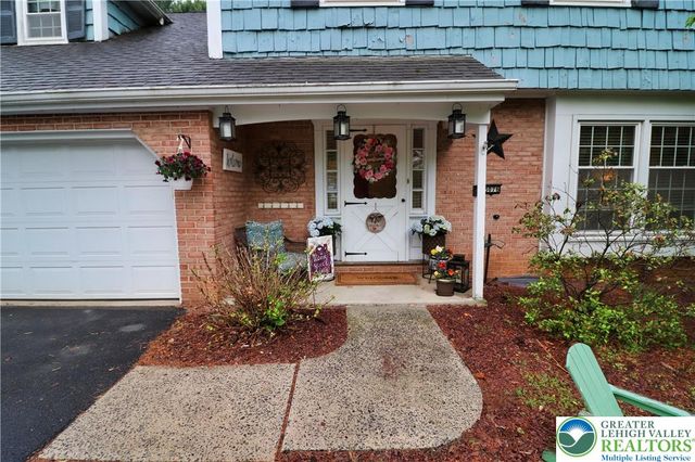 3076 Lindberg Avenue, Salisbury Twp, PA 18103