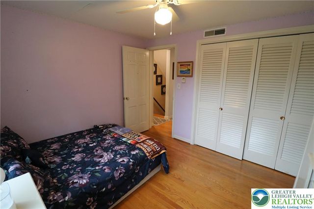 3076 Lindberg Avenue, Salisbury Twp, PA 18103
