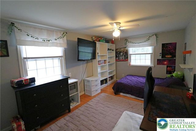 3076 Lindberg Avenue, Salisbury Twp, PA 18103