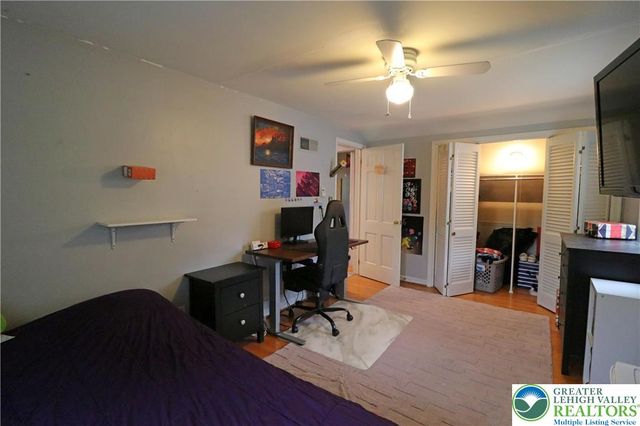 3076 Lindberg Avenue, Salisbury Twp, PA 18103