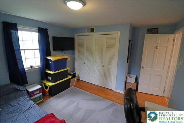 3076 Lindberg Avenue, Salisbury Twp, PA 18103