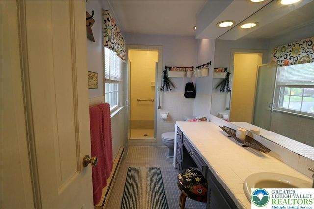 3076 Lindberg Avenue, Salisbury Twp, PA 18103