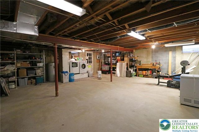 3076 Lindberg Avenue, Salisbury Twp, PA 18103