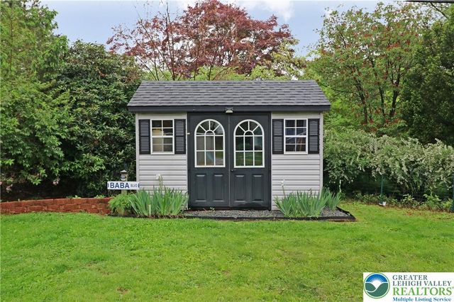 3076 Lindberg Avenue, Salisbury Twp, PA 18103