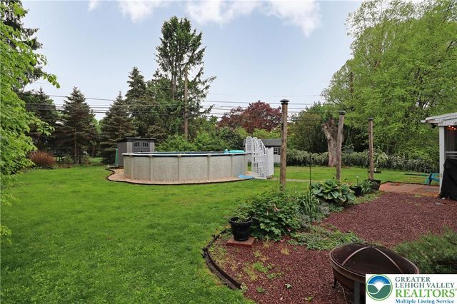 3076 Lindberg Avenue, Salisbury Twp, PA 18103