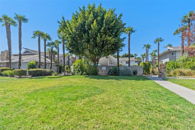 307 N Acacia A, Fullerton, CA 92831