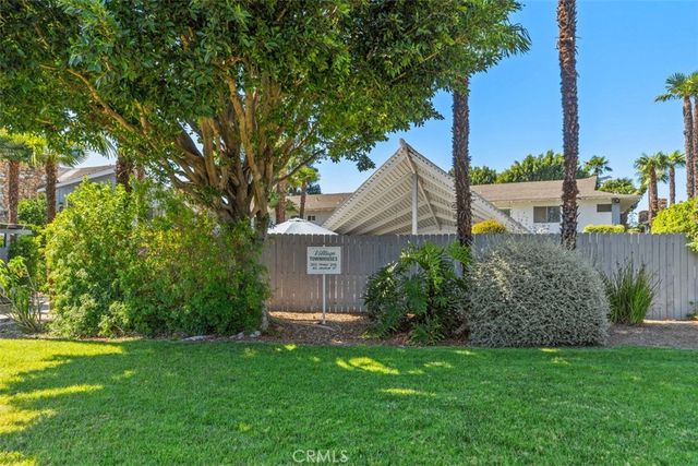 307 N Acacia A, Fullerton, CA 92831