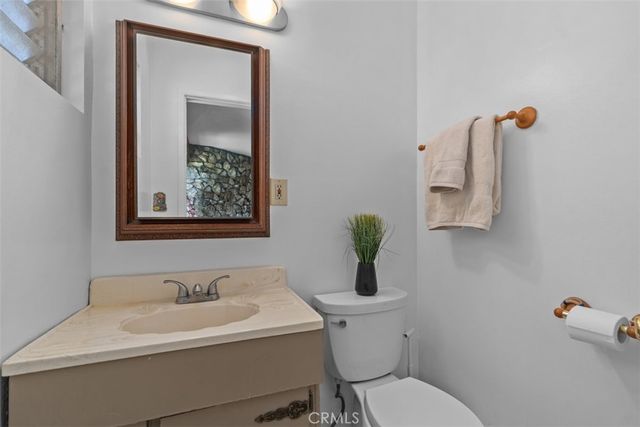 307 N Acacia A, Fullerton, CA 92831