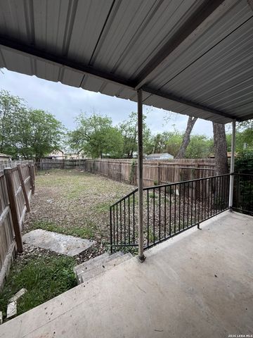 318 Denver Blvd Apt 2, San Antonio, TX 78210
