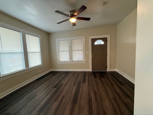 318 Denver Blvd Apt 2, San Antonio, TX 78210