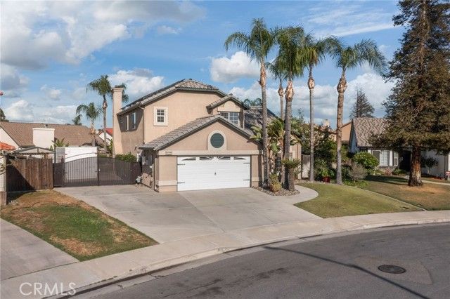 4927 Sanderling, Bakersfield, CA 93312