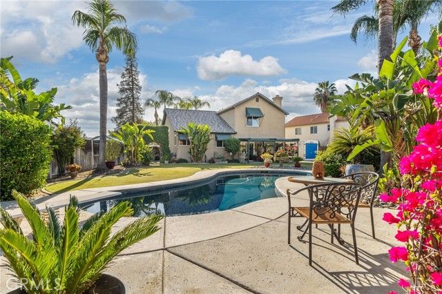 4927 Sanderling, Bakersfield, CA 93312