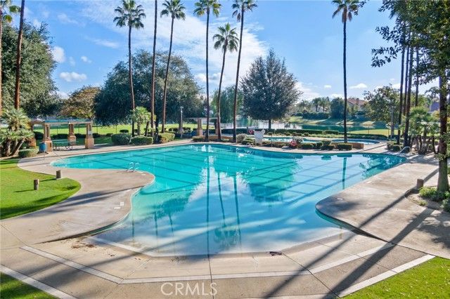 4927 Sanderling, Bakersfield, CA 93312