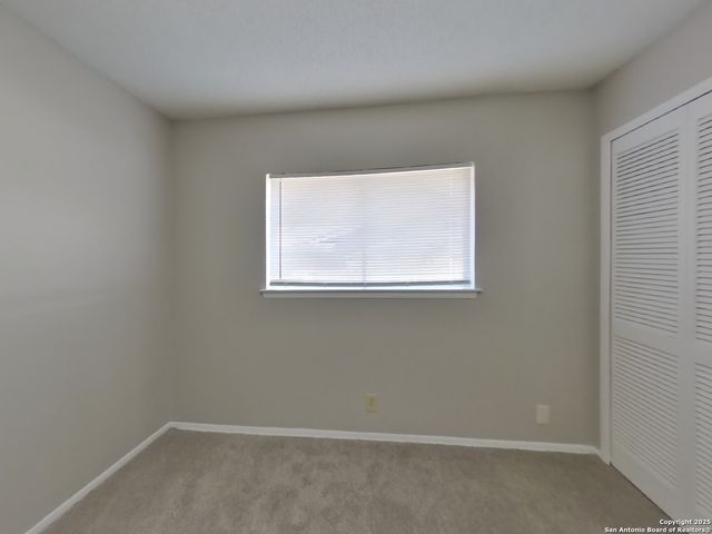 15022 Old Creek, San Antonio, TX 78217