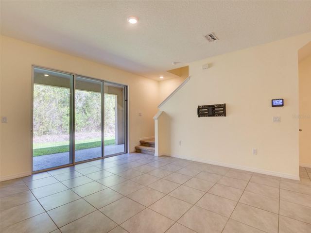 1289 YELLOW FINCH DRIVE, Davenport, FL 33837