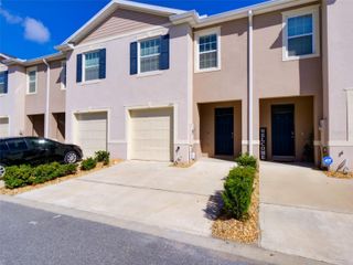 1289 YELLOW FINCH DRIVE, Davenport, FL 33837