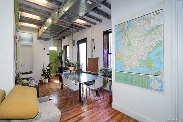18 Herkimer Place 2nd Floor, Brooklyn, NY 11216