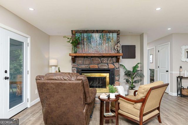 3548 Nowlin Road NW, Kennesaw, GA 30144