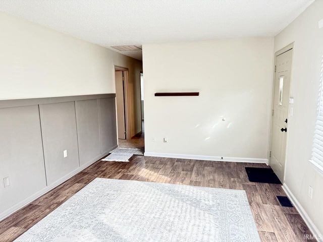 9204 E Miller Street, Selma, IN 47383