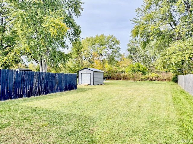 9204 E Miller Street, Selma, IN 47383