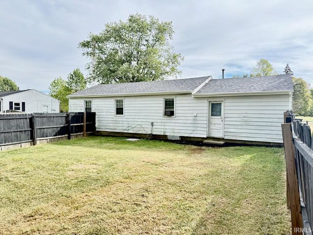 9204 E Miller Street, Selma, IN 47383