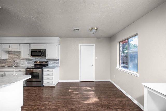 7105 SW Beta Ave, Oklahoma, OK 73505