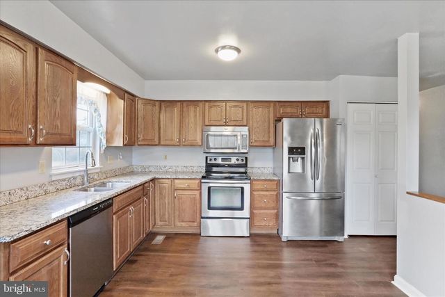 17539 YORK RD, Hagerstown, MD 21740