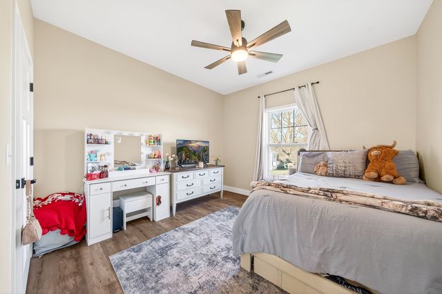 1349 Pippin Rd, Cookeville, TN 38501